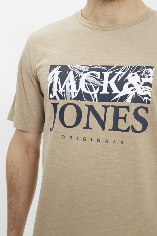 T-shirt crayon branding beige