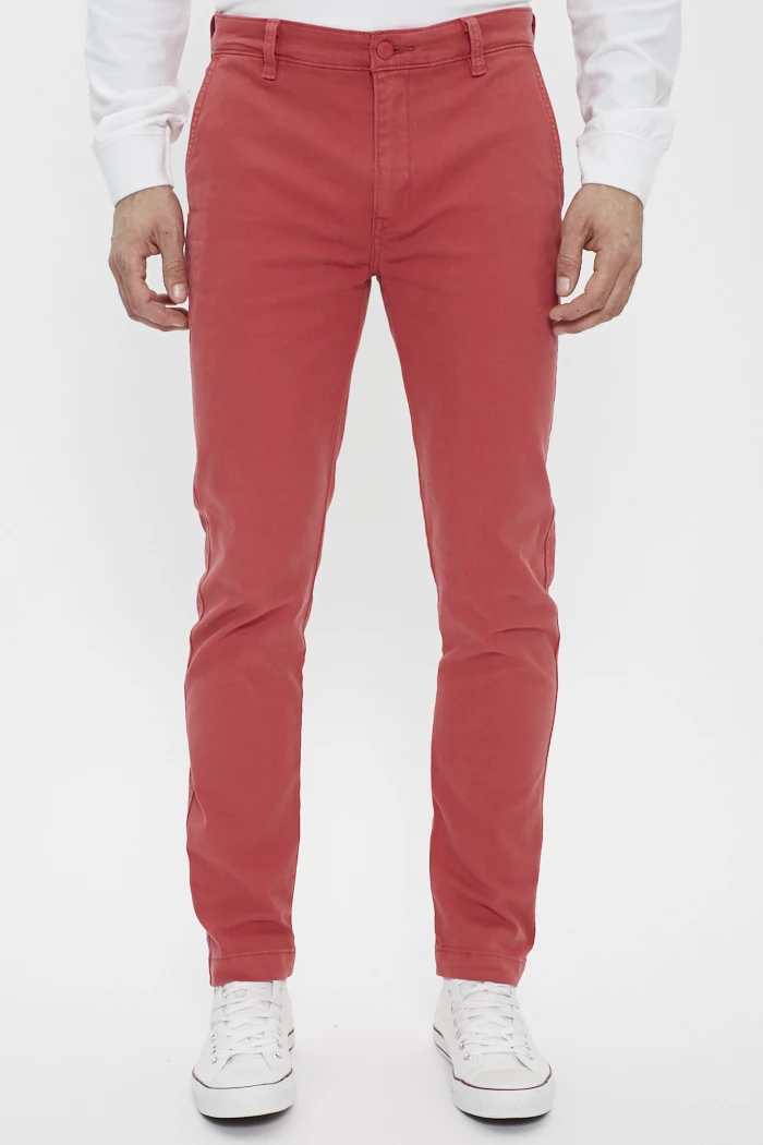 Pantalon chino slim tapered rouge Levi's pour homme Destock Jeans