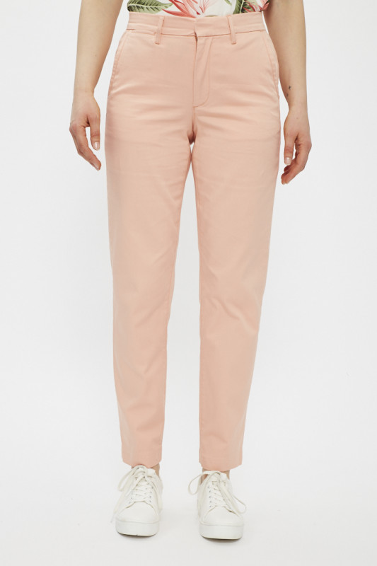 Chino Essantial rose corail pour femme Levi's