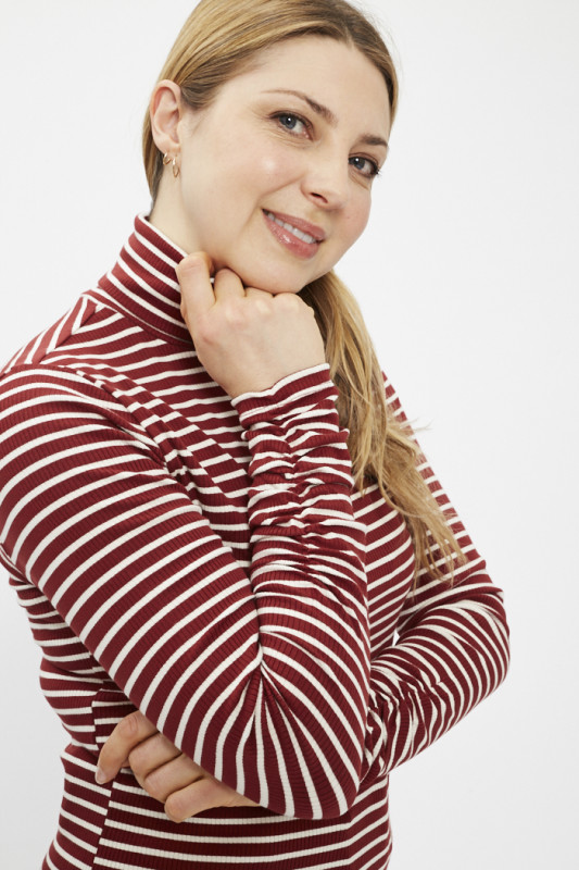 T-shirt col roulé pour levi's rouge à rayures