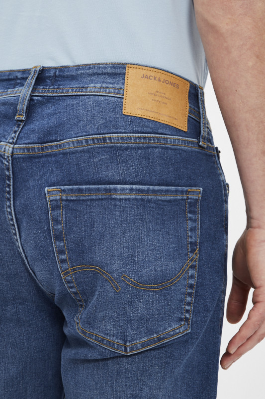 Jeans original bleu délavé coupe classique coton mélangé