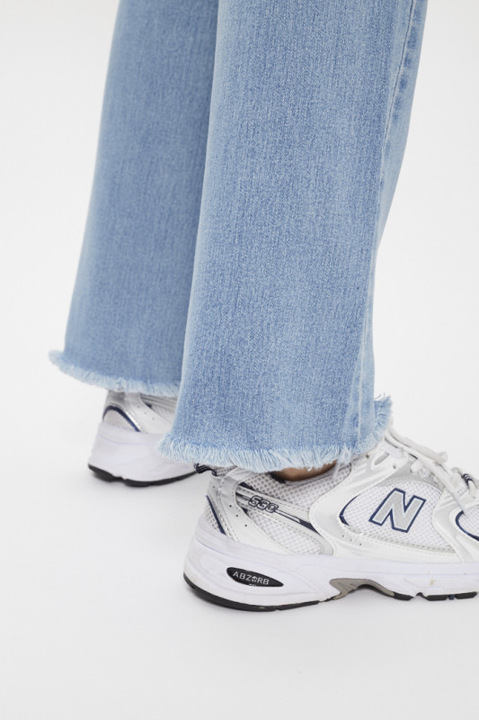 Jeans 725 bootcut taille haute bleu délavé femme