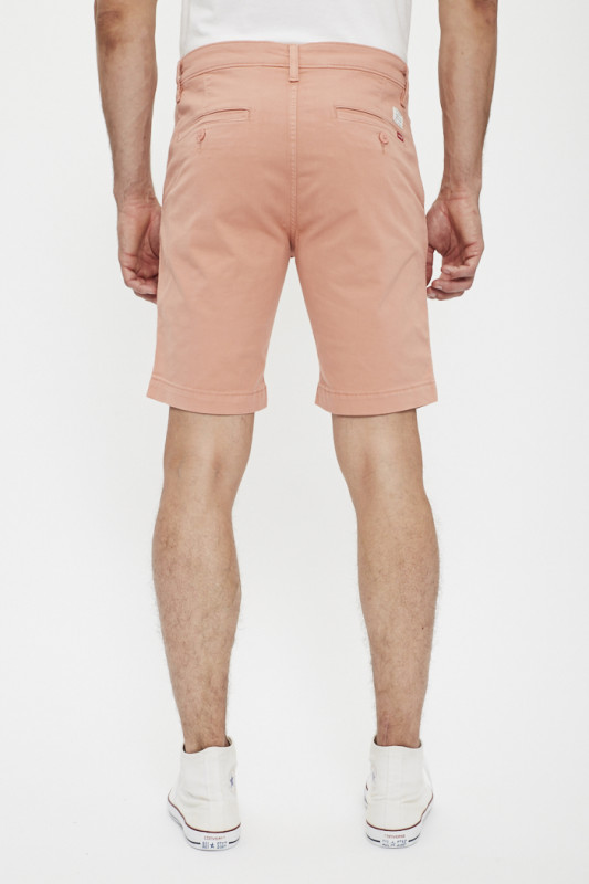 Short chino rose poudré homme
