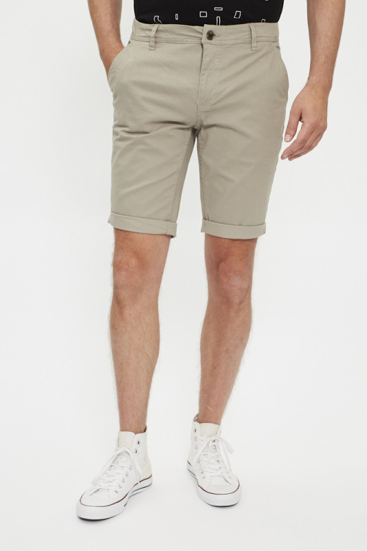 Short chino pour homme