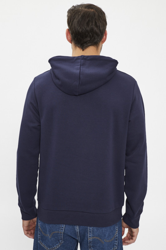 Sweat en coton et polyester