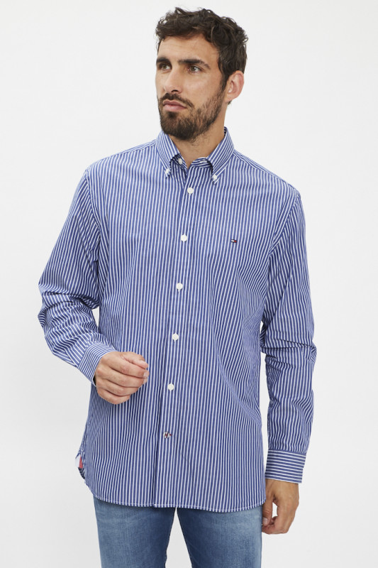 Chemise en popeline de coton à rayures bleues verticales