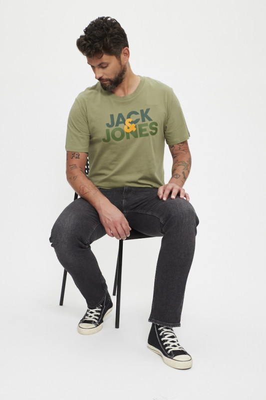 T-shirt vert coupe standard homme manches courtes