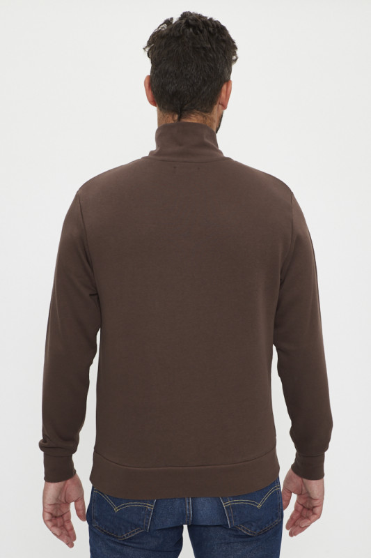 Sweat col montant zippé chocolat jack & jones