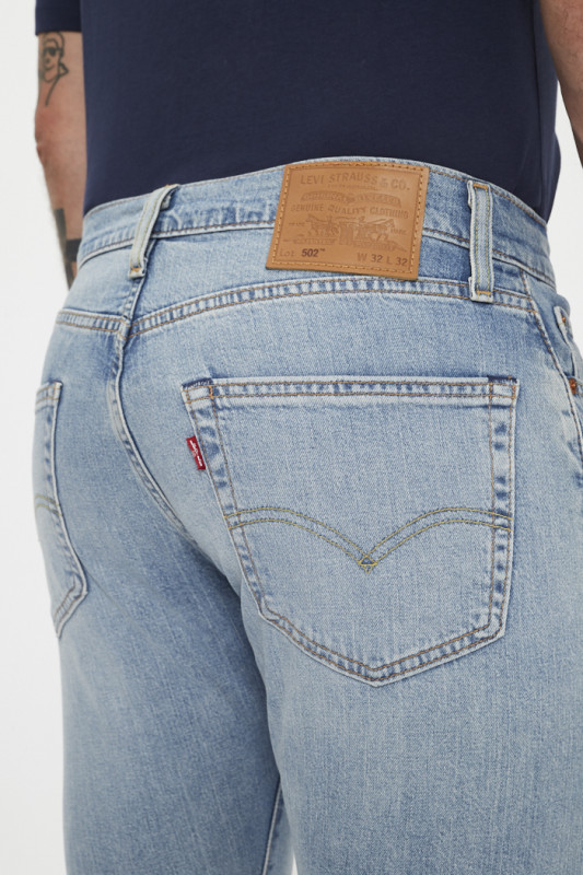 Jeans 502 Taper bleu délavé homme