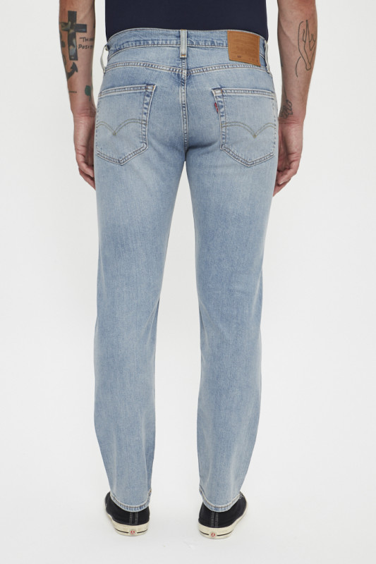 Jeans 502 Taper bleu délavé homme levi's coupe droite