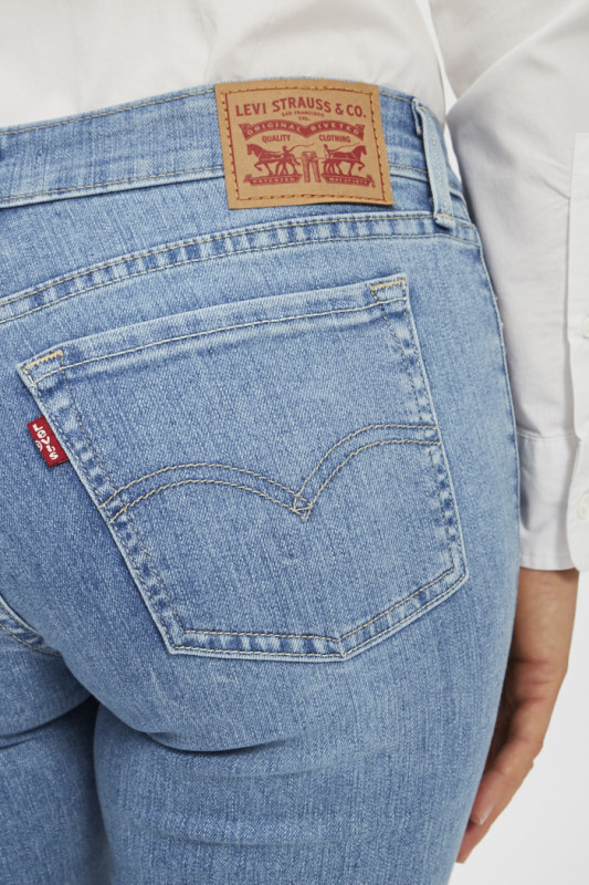 Jeans 711 skinny medium indigo levi's en coton mélangé