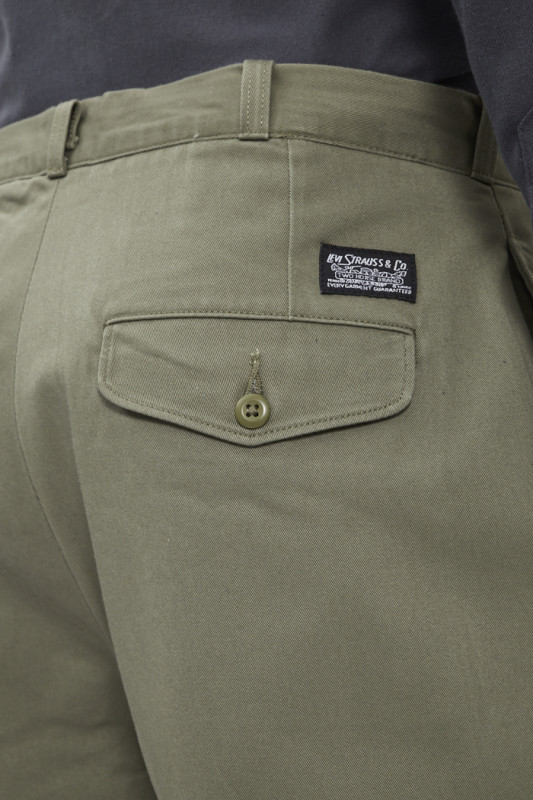 Pantalon chino skate loose kaki levi's coton mélangé