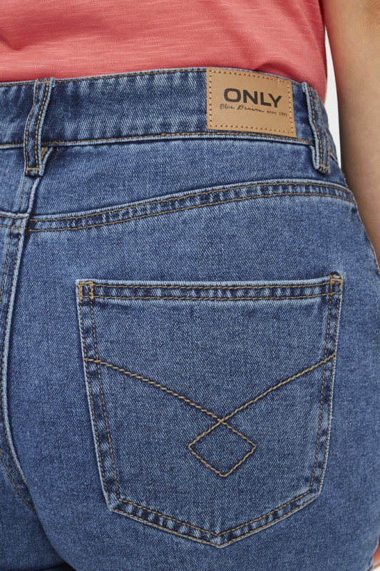 Short court Mom blue denim