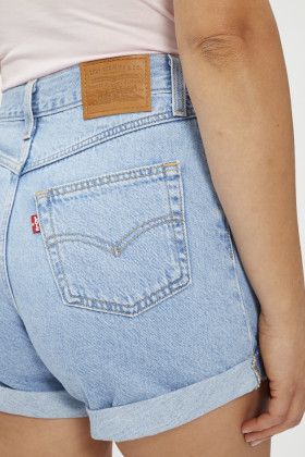 Short Mom'80 bleu denim délavé femme