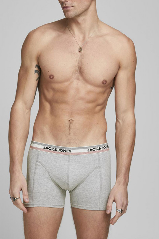 Lot de trois shorties gris, noir et bleu marine en coton et élasthanne