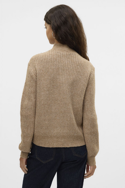 Pull maille torsadée beige