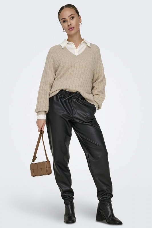 Pull en maille effet pailleté col V beige