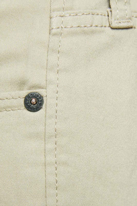 Short original coloris white pepper