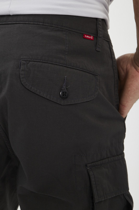 Short carrier cargo noir graphite levi's en coton