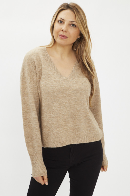 Pull col V profond beige femme