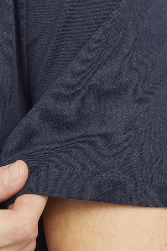 T-shirt cyber graphic bleu marine en coton manchesn courtes