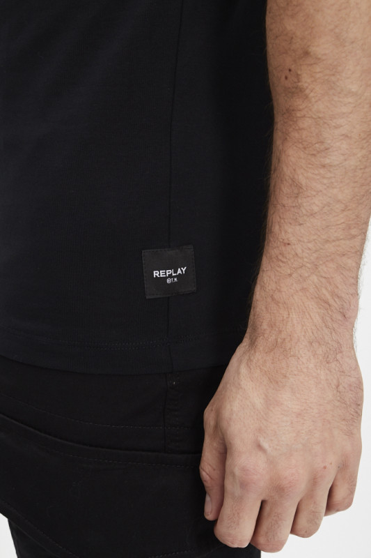 T-shirt slim noir en coton et élasthanne