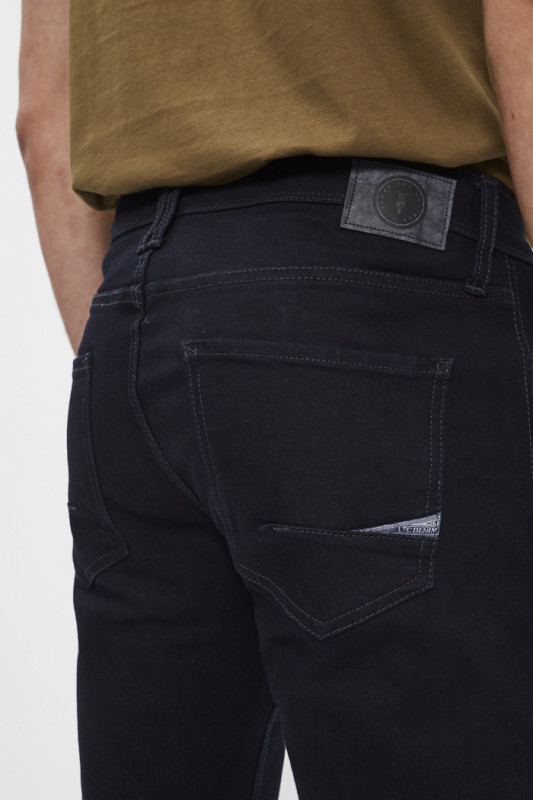 Jeans 700/11 basic slim bleu noir