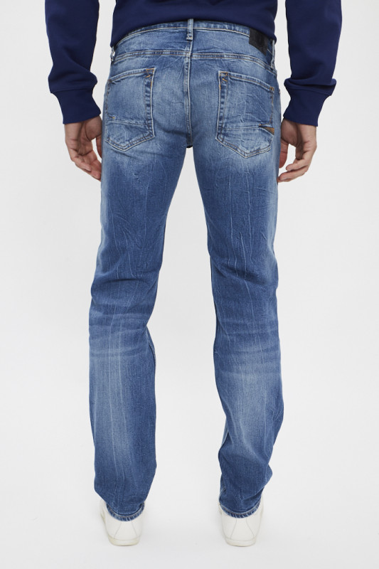 Jeans 600/11 basic blue