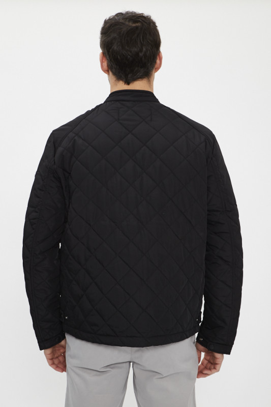 Veste matelassée noire zippée