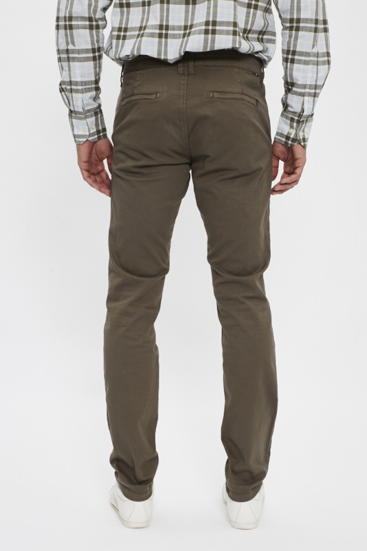 pantalon chino kaki en coton & élasthanne