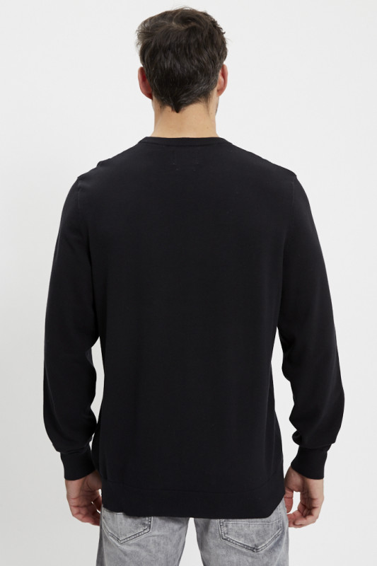 Pull housemark léger noir