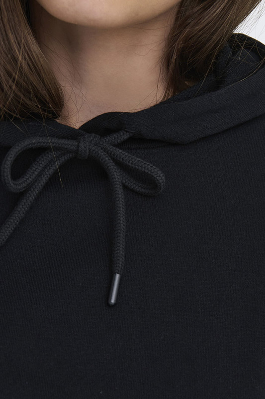 Amalfi sweat noir col avec cordon