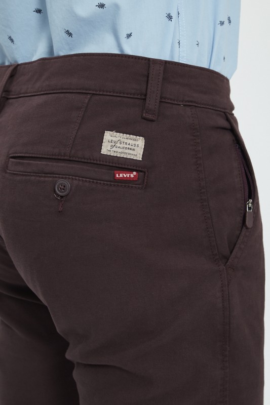 Pantalon chino bordeaux