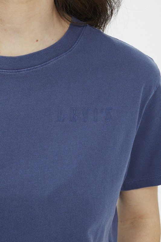 T-shirt bleu