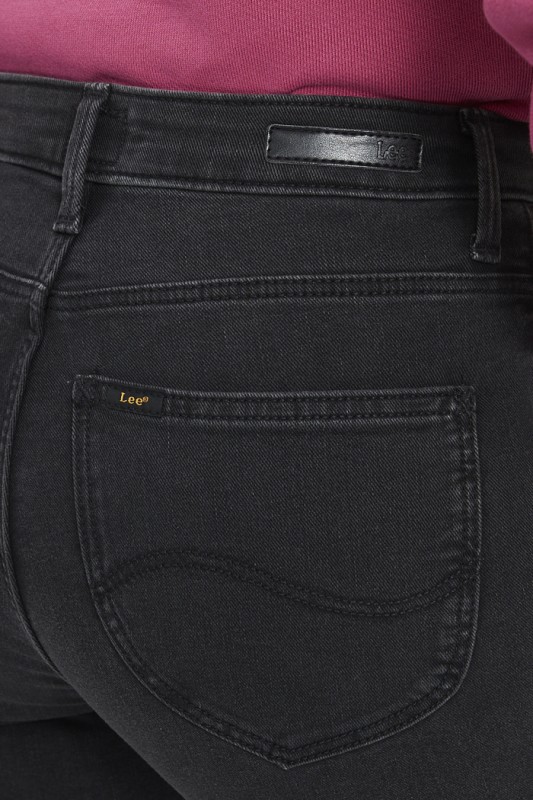 Jeans Scarlett skinny noir délavé femme