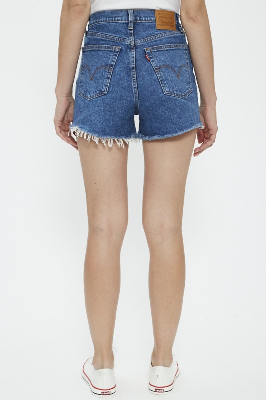 Short en jean usé