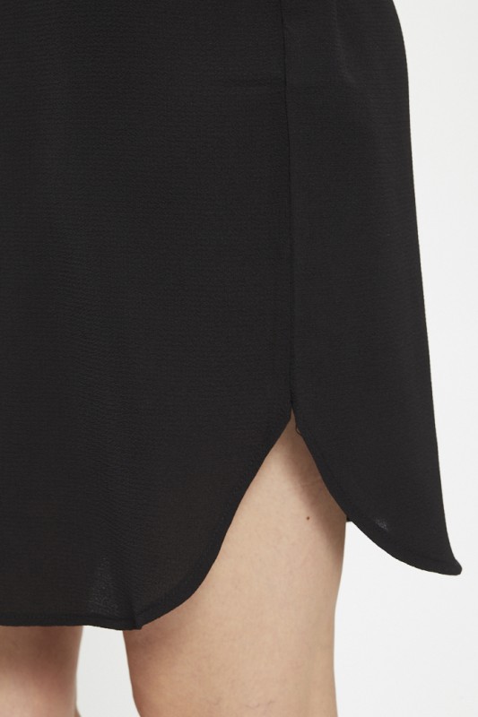 Robe noire
