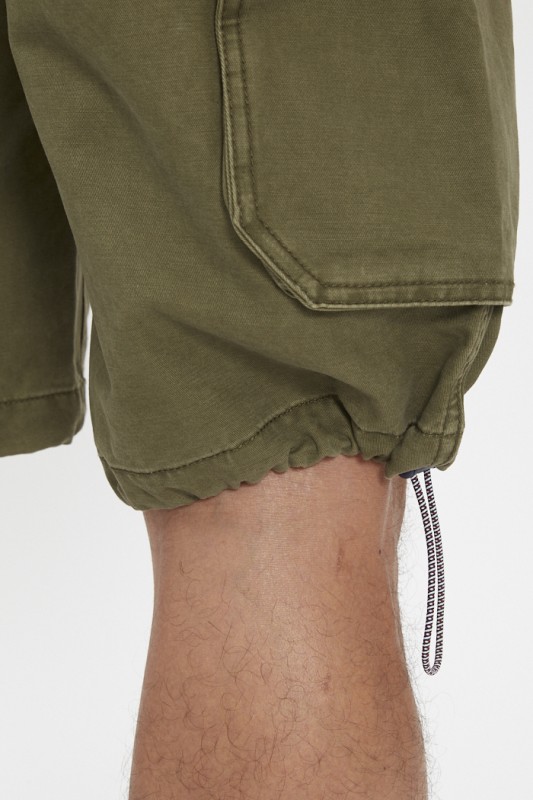 Short cargo kaki