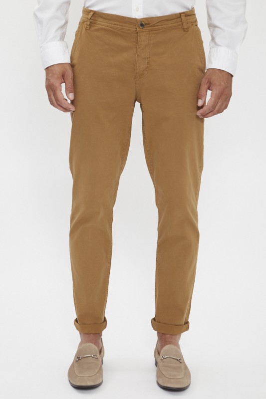 Pantalon chino camel
