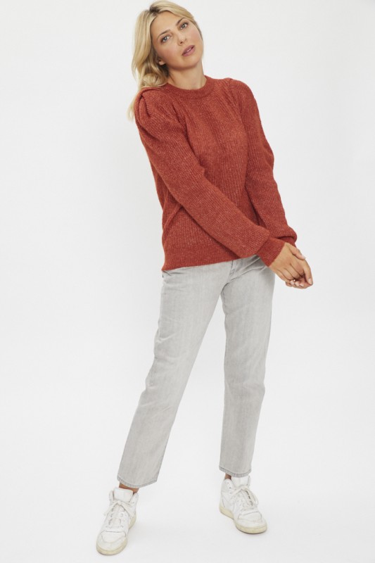Pull manches bouffantes