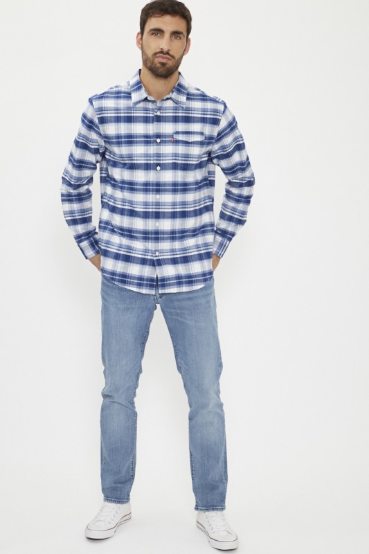 Chemise à carreaux