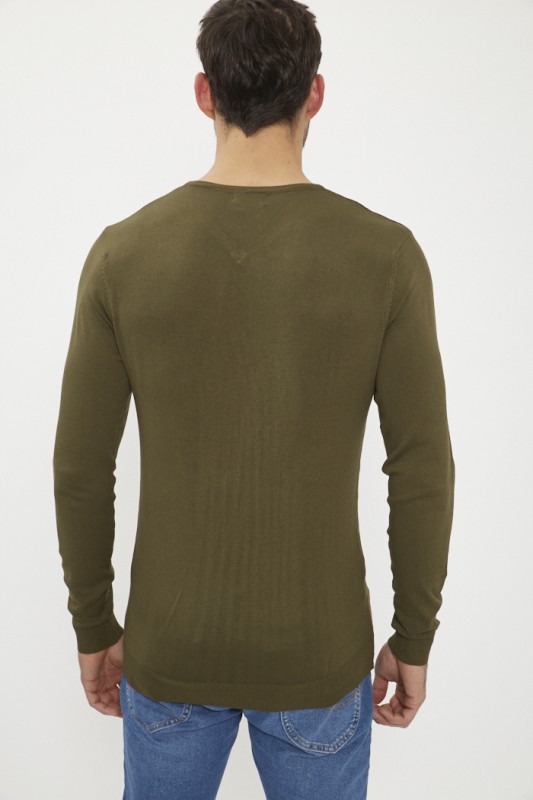 Pull col V