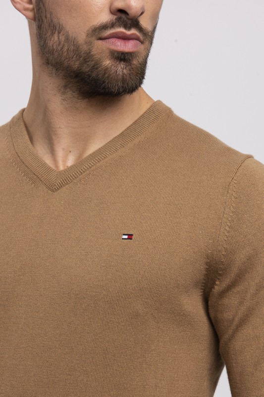 Pull col V