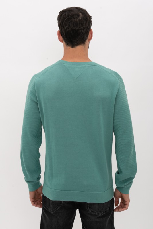 Pull vert