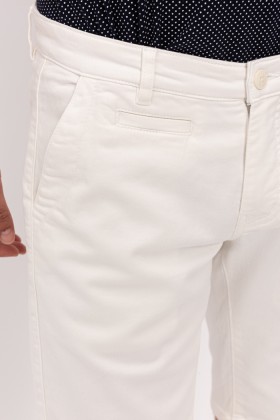 Short blanc