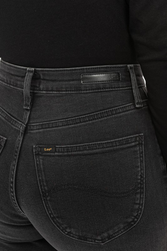 Jeans droit noir Carol Used Hellen pour femme de LEE coton mélangé