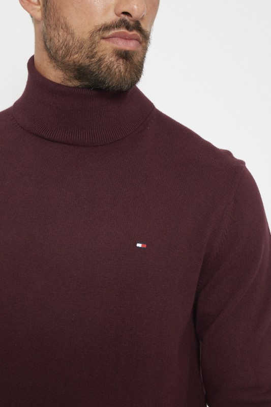 Pull col roulé