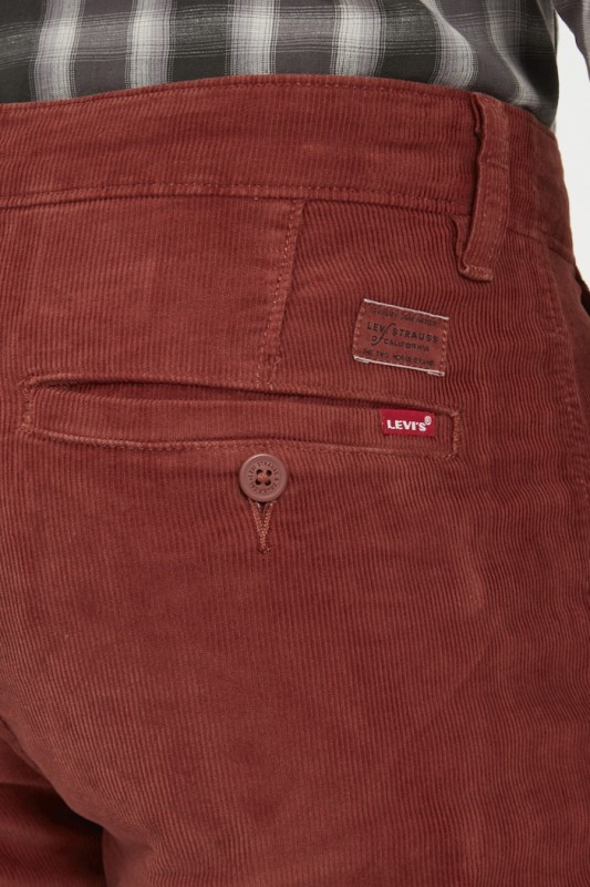 Pantalon chino rouge