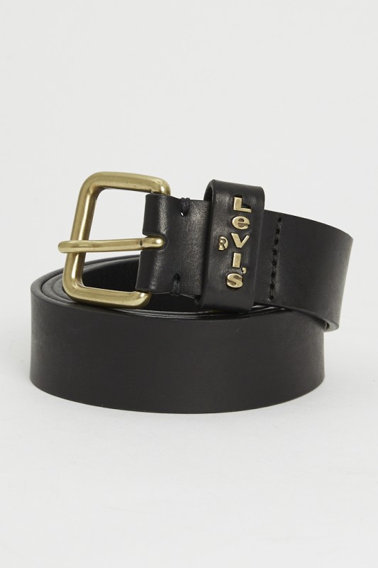 Ceinture en cuir noir boucle dorée