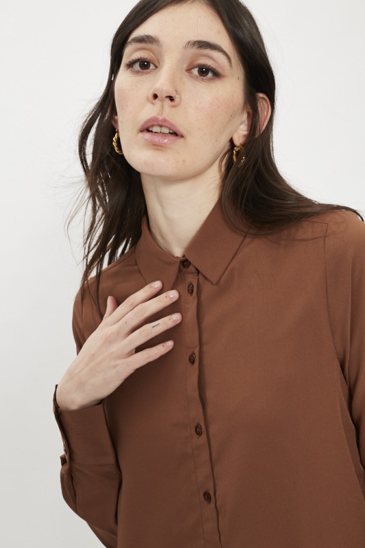 Chemise marron
